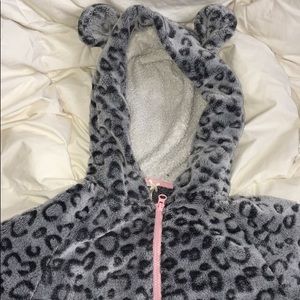 🎉price drop🎉 Super comfy NEXT onesie🐨